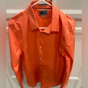 Excellent condition men’s dress shirt size Xl